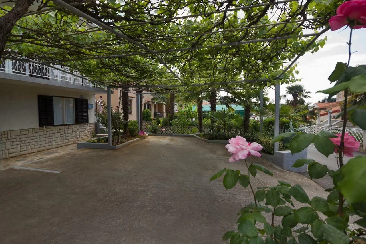 Apartment Brle Porec